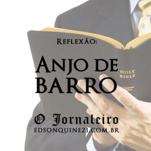 Anjo de barro